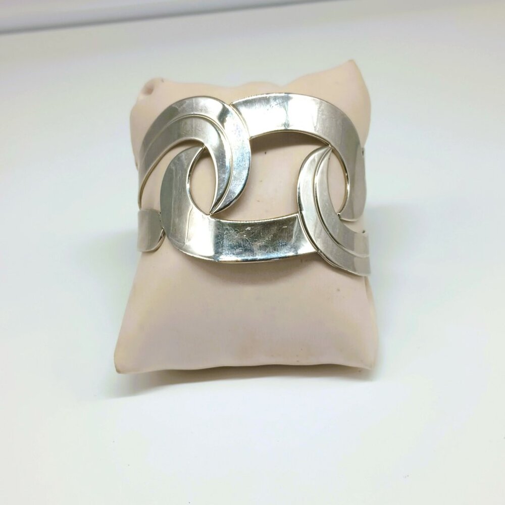 ATI BR Cuff Statement Bracelet 7" Silver Tone Etched Swirl - Picture 5 of 7